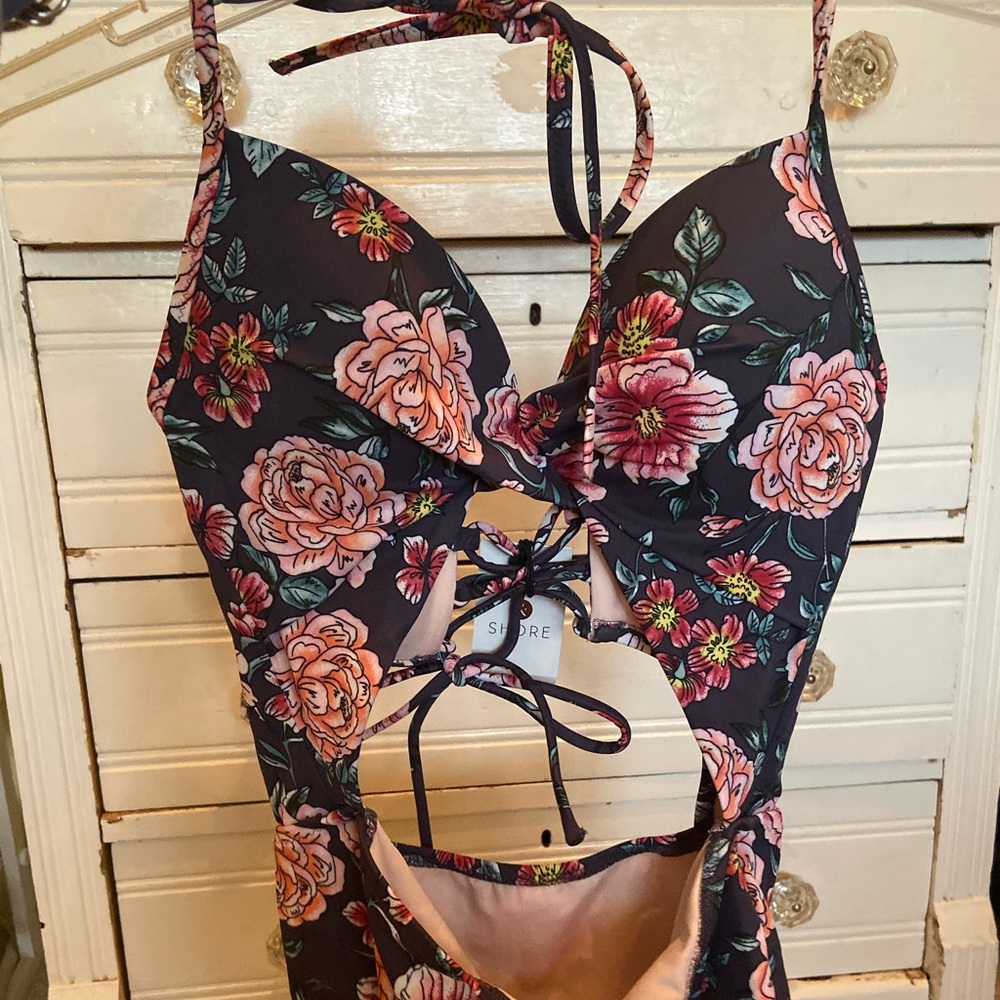 One piece bathing suit